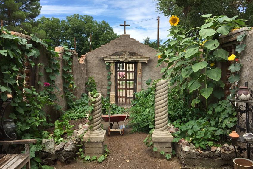 Simpson Hotel Garden